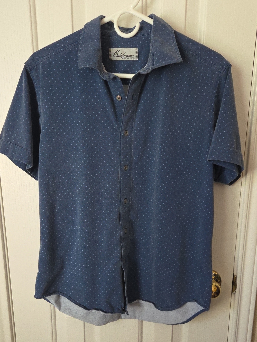 C&C California Men’s Navy Short-Sleeve Button-Down with Micro Dot Print